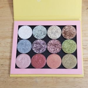 Palette of Colourpop Glitters and Duochromes